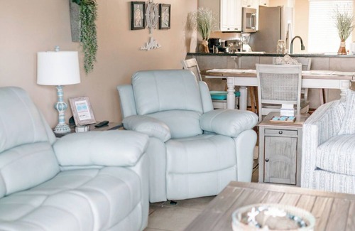 Lower Grand Lagoon Condo | Tranquil Bottom floor, oceanfront 2/2 condo at the Commodore- Panama City Beach.