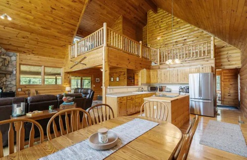 Tustin House | Tranquil cabin on the Pine River