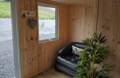 Llandovery Cabin | Tranquil Cabin Retreat in Llandovery