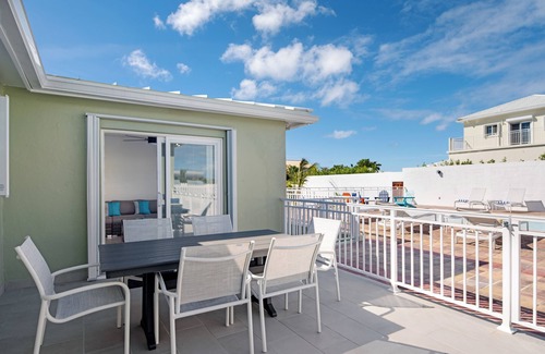 Cockburn Town Villa | Tranquil Caribbean Retreat Awaits: Modern-Stylish 3 BDR Villa in Grand Turk!