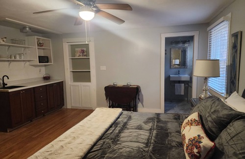 Stafford Apartment | Tranquil Country Retreat with King Bed & Luxury Walk-In Shower