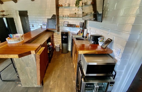 Kit Carson House | Tranquil country setting w/majestic views