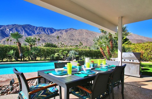 Indian Canyon House | Tranquil Desert Oasis on the Indian Canyon Golf Course - Casa Turquoise