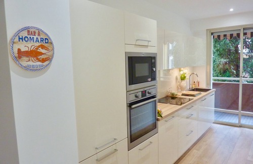 Beaulieu-sur-Mer Apartment | Tranquil, elegant living in Beaulieu sur Mer with car space and air conditioning