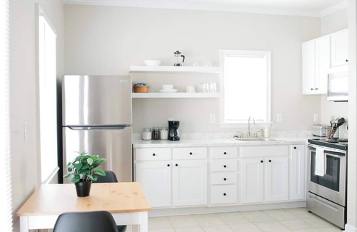 Montgomery Apartment | Tranquil Escape | 1BR Gem in Cottage Hill