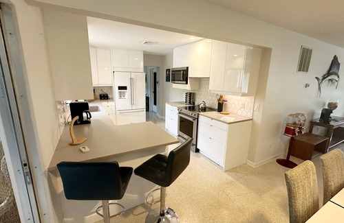 Largo House | Tranquil Escape, Heated Saltwater Pool, Hot Tub & Gorgeous Patio-Very quiet area