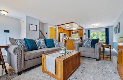 Romulus House | Tranquil Escape; Hot Tub~Lake Access~Views