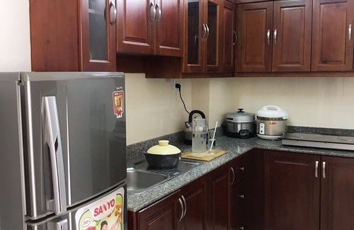 Thang Tam Condo | Tranquil furnished condo, lake & seaview from bed