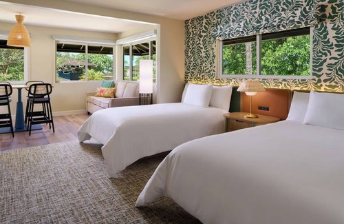 Kaanapali Hotel | Tranquil Garden Studio with Lanai, Resort Pools and Steps from the Shore