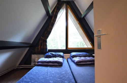 Stramproy House | Tranquil Holiday Home in Limburg amid a Forest