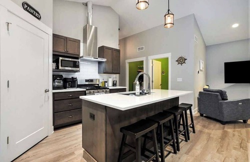 Smyrna House | Tranquil Jewel: Arcade, King Suits, Hot Tub, Decks