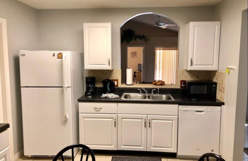 Kissimmee House | Tranquil Lake View, Family Pool Home, King bed.