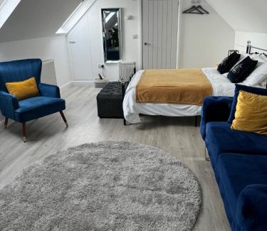 Hailsham Apartment | Tranquil loft apartment overlooking countryside
