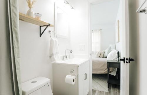 Lynchburg Apartment | Tranquil Luxury: Modern Comfort!