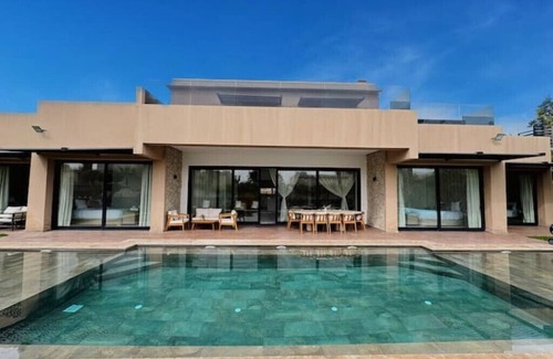 Tassoultante Villa | Tranquil Marrakech Retreat