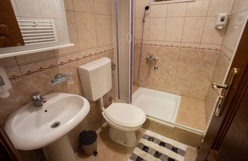 Kolasin Apartment | Tranquil Mountain Haven for 3 in Kolasin