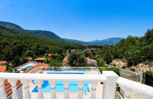 Uzumlu Villa | Tranquil Nature Villa In Yesiluzumlu By Tekce