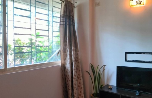 Vagator Apartment | Tranquil Oasis