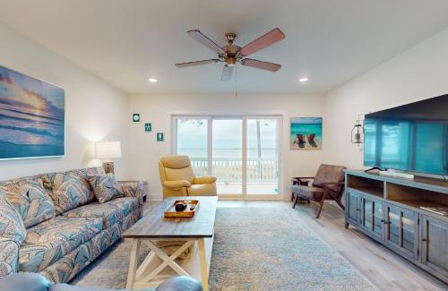 Innerarity Townhomes House | Tranquil Oasis