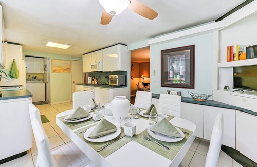 Hauppauge House | Tranquil & Pet-Friendly Estate on Long Island!