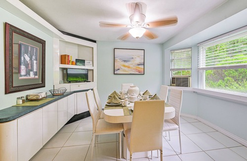 Hauppauge House | Tranquil & Pet-Friendly Estate on Long Island!