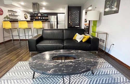 Reed Apartment | Tranquil Reed Retreat: 2-Bedroom Apartment with Private Patio