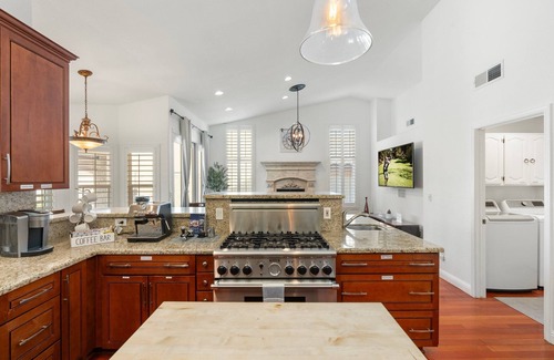 Island at Ocotillo House | Tranquil Retreat at Ocotillo, 4BD, 2.5BA, Huge Pool With Heater, and Pool Table.