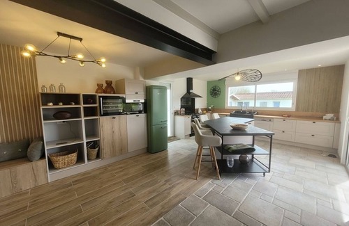 Le Perrier House | Tranquil Retreat: Renovated House with Heated Pool, Near Beach & City, Pet-Friendly