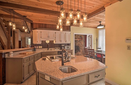 Carson Springs Cabin | Tranquil Smoky Mountain Cabin w/Porch & Fire Pit