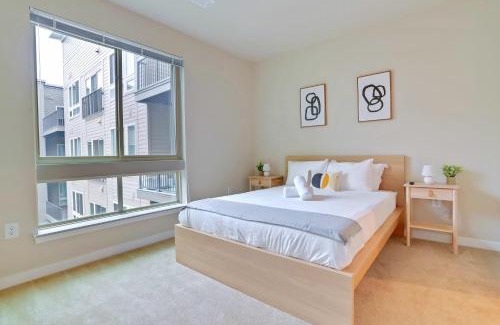 Jefferson Manor Apartment | Tranquil Stay Near Monuments and Metro