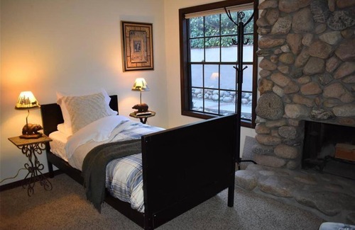 Lake Arrowhead Villa | Tranquil Talisman Cabin