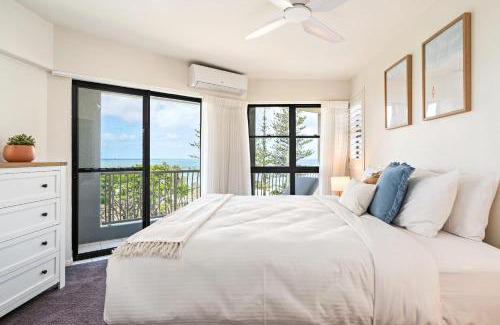 Kings Beach Apartment | Tranquil Tides Retreat - Coastal Waterfront Escape