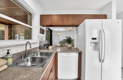 Tamiami House | Tranquil Tropics: 3BR/2BA with Plunge Pool Retreat