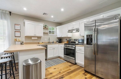 Turner Park House | Tranquil TU Getaway! EXPO/Route 66/Cherry St -3bd