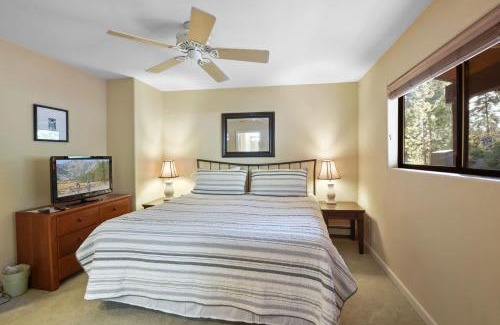 Incline Village House | Tranquil Tumbleweed - Close to Skiing & More