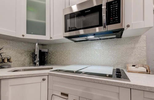 North Redington Beach Condo | Tranquil Retreat on the Beach