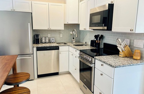 Truth or Consequences House | Tranquil Springs: Forest Retreat Unit 6, Townhome with Natural Hot Springs!