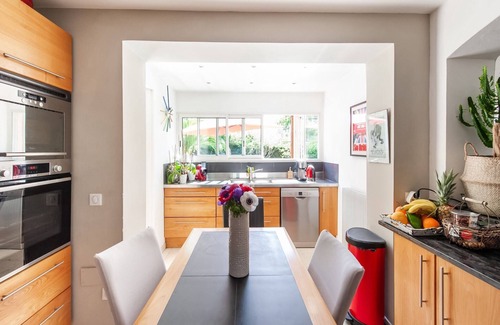 Les Baraques Villa | Tranquil Villa Escape in Mougins