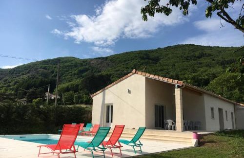 Thueyts Villa | Tranquil Villa in Thueyts, cleaning included