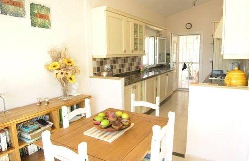 Vinuela Villa | Tranquil villa with breath-taking panoramic views of Lake Viñuela & Mount Maroma