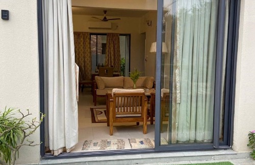 Noorpur Villa | Tranquil villa with AC in Kriparampur/Diamond harbor road - 3 bedrooms