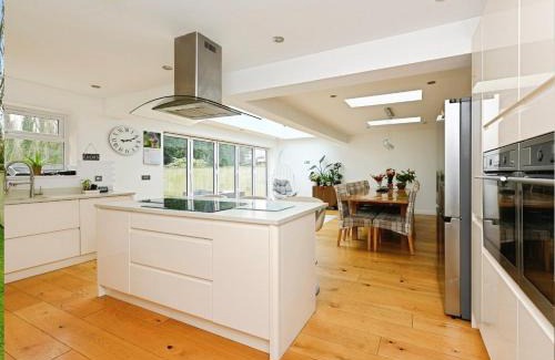 Tilney Fen End House | "Tranquil Village Hideaway Bungalow"near Kings Lynn