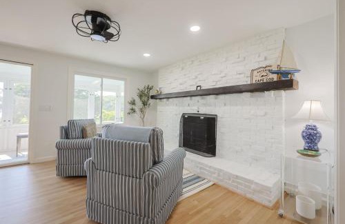 Monument Beach House | Tranquil Waterfront Getaway