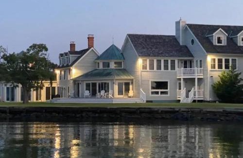 Tilghman House | Tranquil Waters