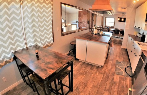 Show Low Cabin | Tranquil White Mountain Lake Escape Lake Access with Beach