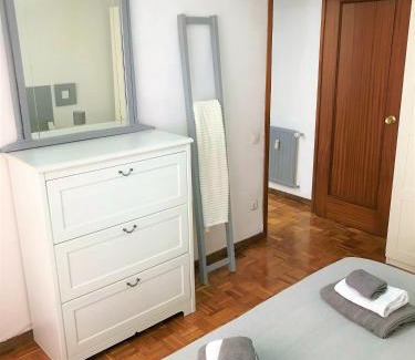 Las Campas y San Claudio Apartment | Tranquilidad al lado del Centro Parking incluido