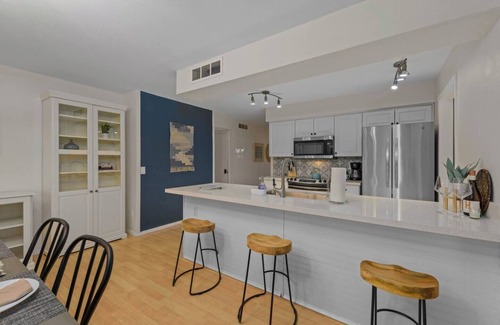 Mesa House | Tranquility 4 bedroom with FREE Heated POOL!