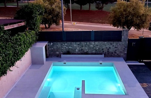 Otura House | TRANQUILITY AND REST TO ONE "CLICK"