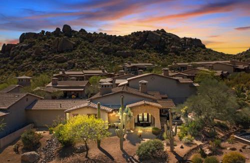 The Rocks House | Tranquility at The Rocks Club/Troon