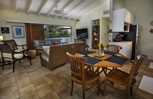 Estate Bonne Resolution Villa | Tranquility awaits, listen to the waves near Hull Bay and Nelteberg Beach